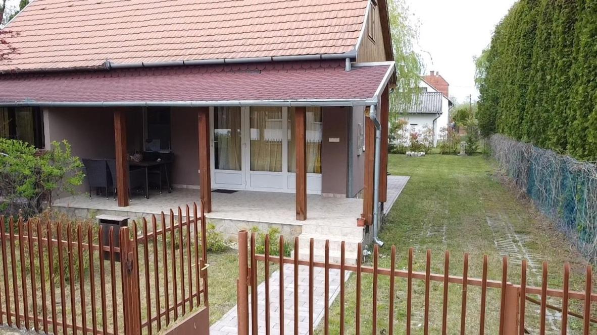 Vadszolo Apartman บาลาตอนมารีอาเฟือร์เดอ ภายนอก รูปภาพ