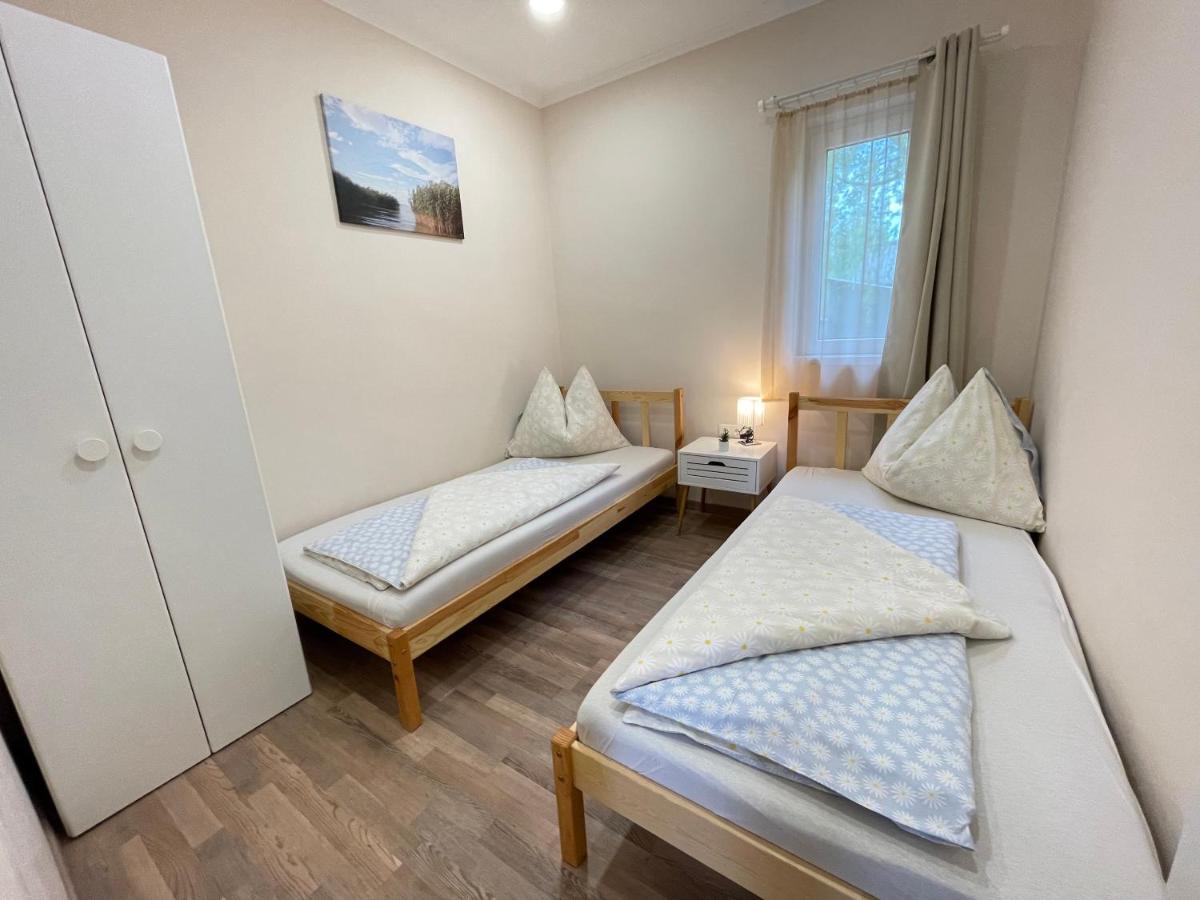 Vadszolo Apartman บาลาตอนมารีอาเฟือร์เดอ ภายนอก รูปภาพ