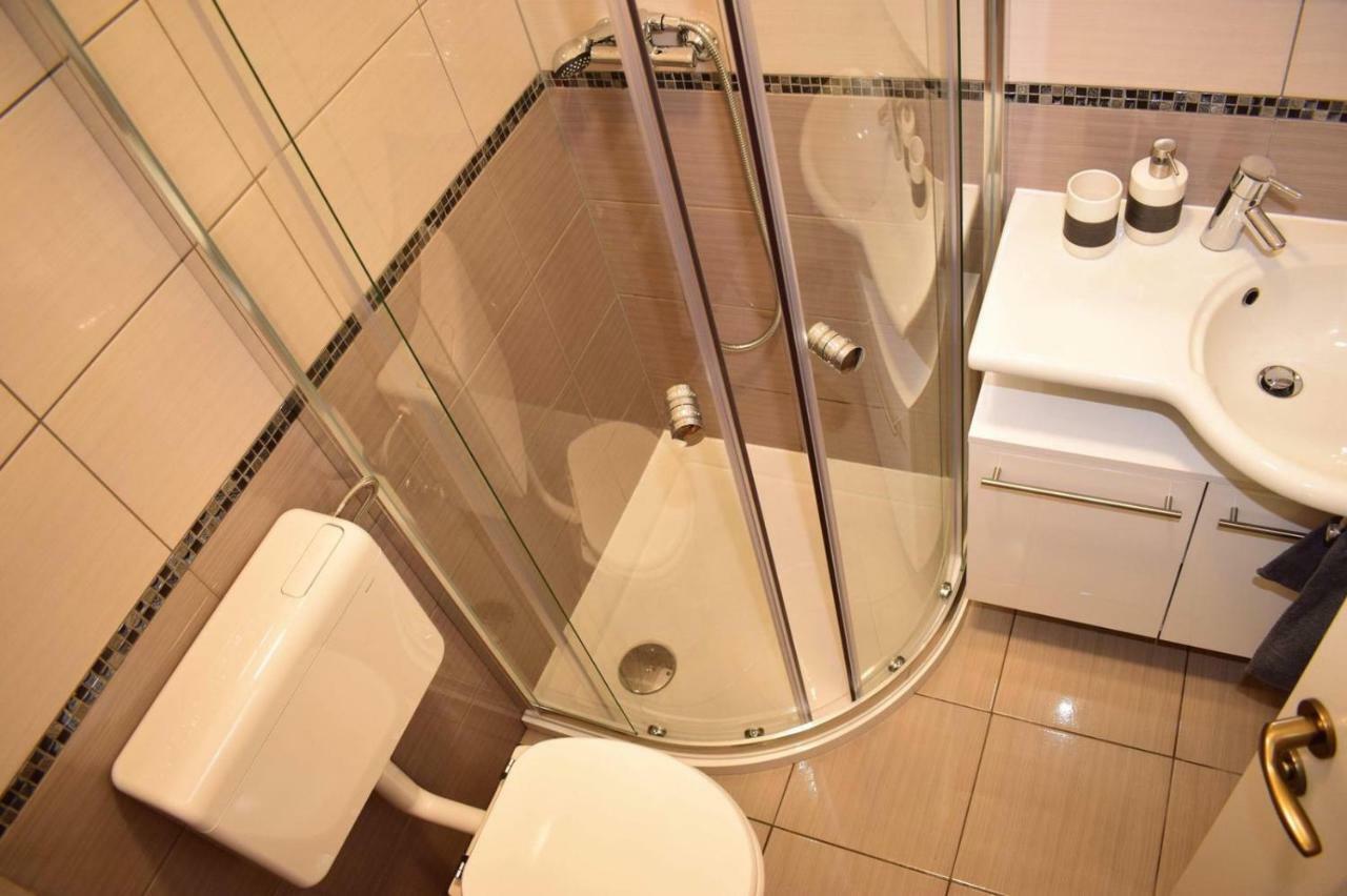 Vadszolo Apartman บาลาตอนมารีอาเฟือร์เดอ ภายนอก รูปภาพ